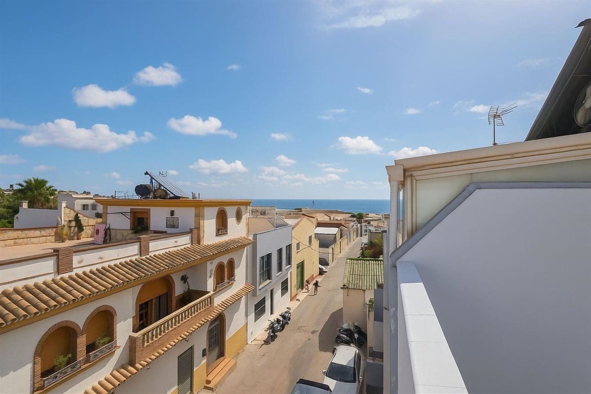 2 bedroom Townhouse for sale in Torremolinos - € 260,000 (Ref: 10143206)