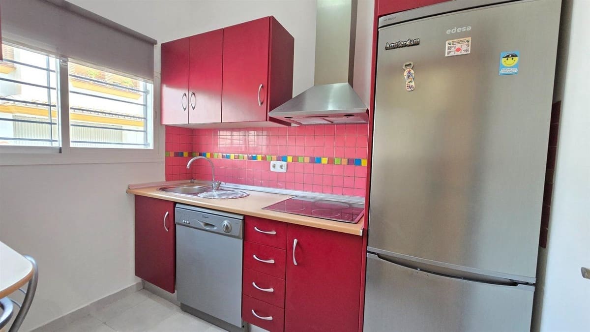 2 bedroom Townhouse for sale in Torremolinos - € 260,000 (Ref: 10143206)