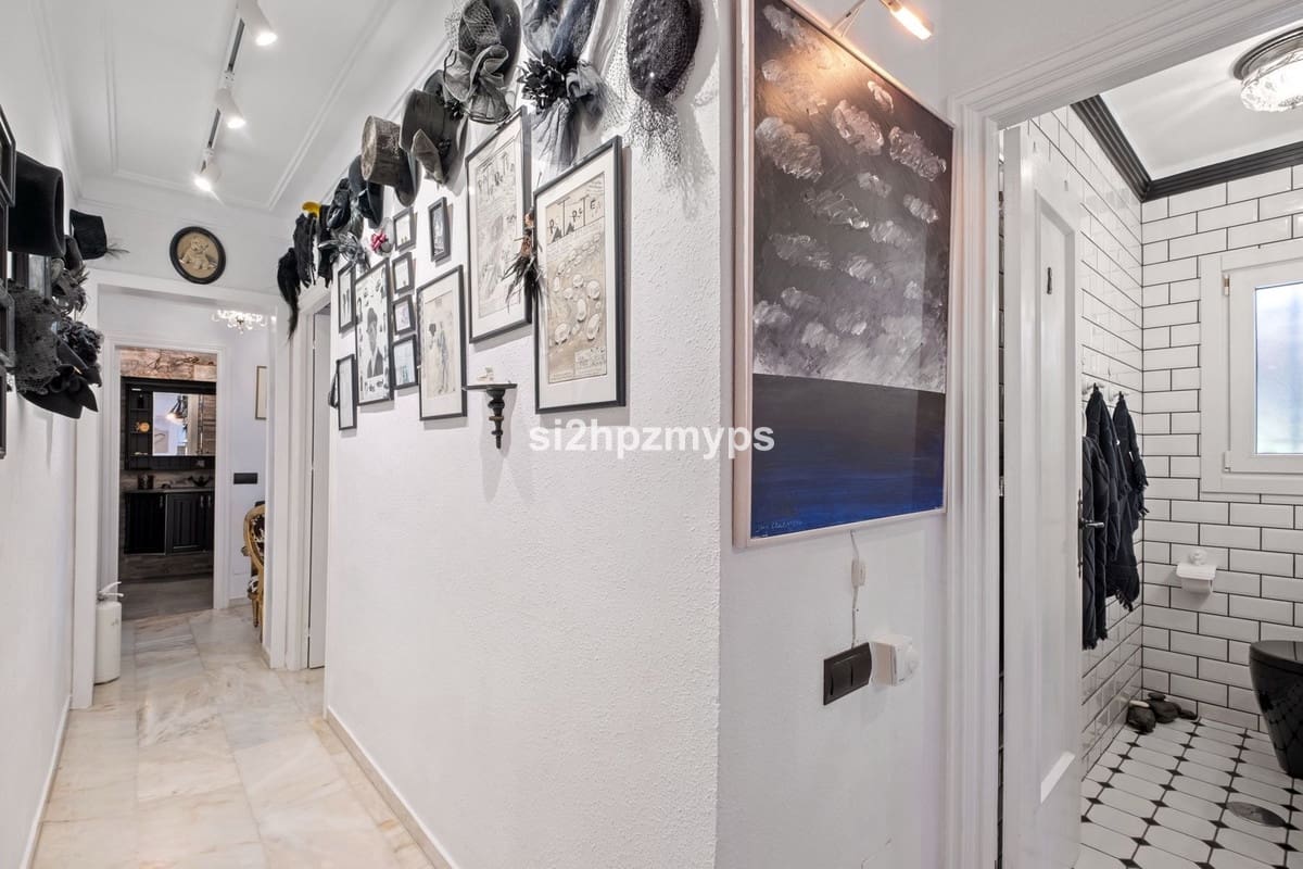 5 quarto Moradia para venda em Torrox-Costa com piscina garagem - 1 300 000 € (Ref: 10143216)