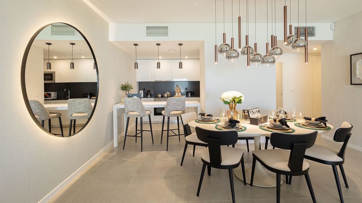 2 slaapkamer Appartement te koop in Estepona met zwembad garage - € 530.000 (Ref: 10143240)