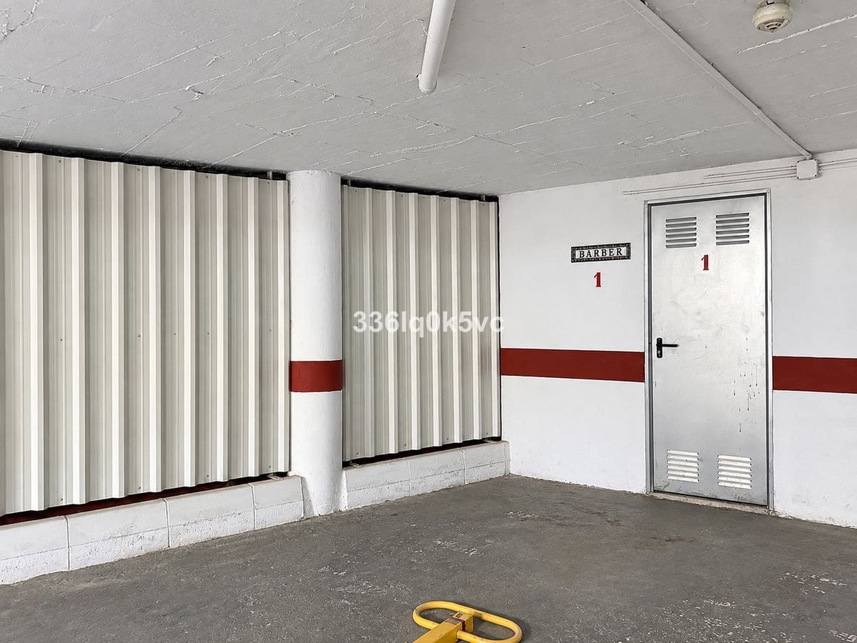 Apartamento de 2 habitaciones en Benahavís en venta con garaje - 350.000 € (Ref: 10143242)