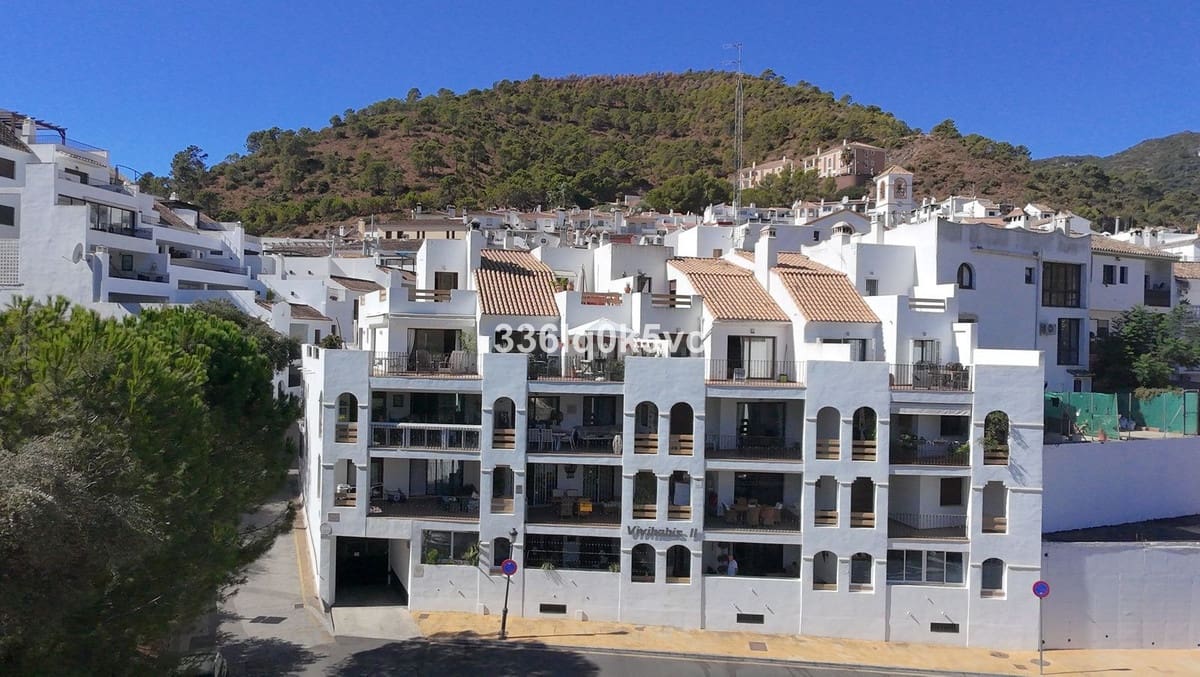 Apartamento de 2 habitaciones en Benahavís en venta con garaje - 350.000 € (Ref: 10143242)
