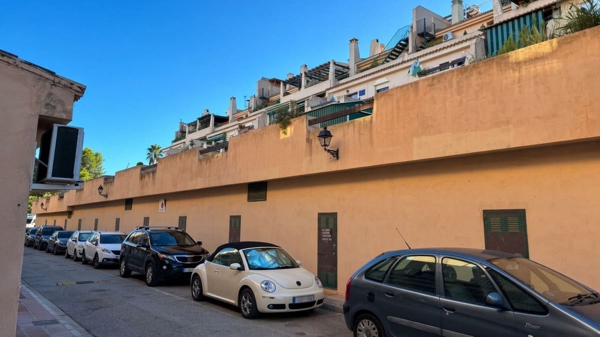 3 soverom Leilighet til salgs i Bel-Air med svømmebasseng - € 270 000 (Ref: 10143246)