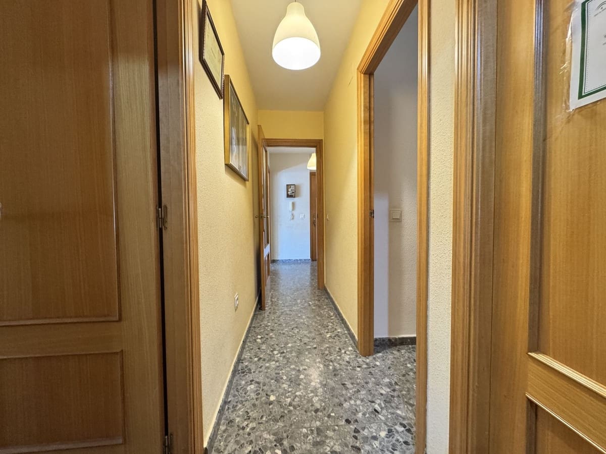 3 chambre Appartement à vendre à Estepona avec garage - 289 000 € (Ref: 10143296)