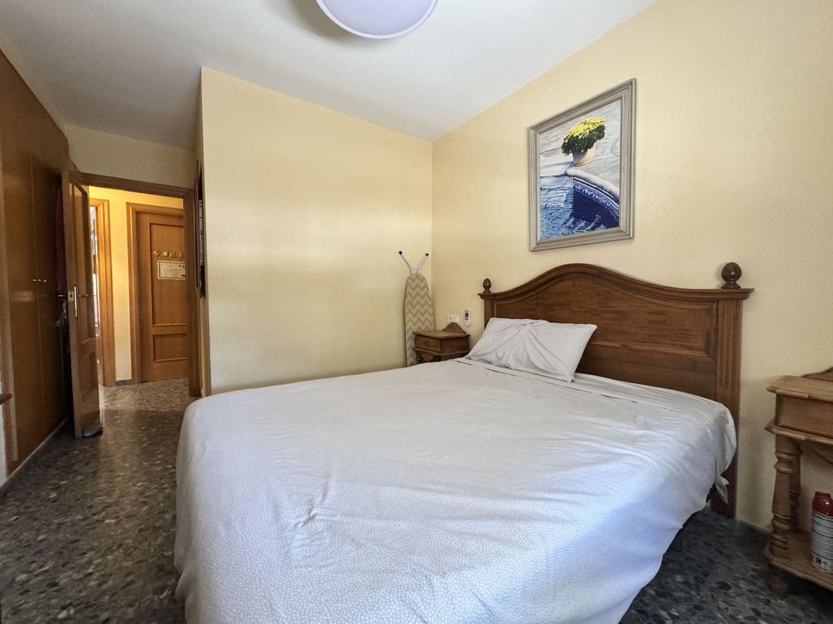 3 chambre Appartement à vendre à Estepona avec garage - 289 000 € (Ref: 10143296)