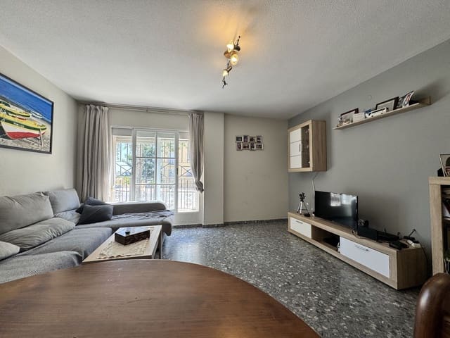3 chambre Appartement à vendre à Zona Calvario, Estepona avec garage - 289 000 € (Ref: 10143296)