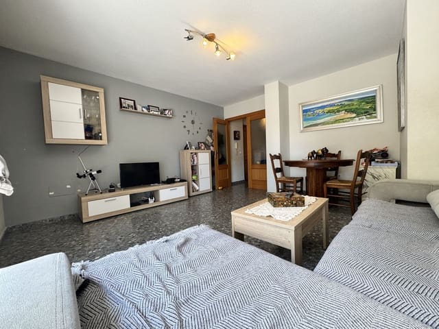 3 chambre Appartement à vendre à Zona Calvario, Estepona avec garage - 289 000 € (Ref: 10143296)