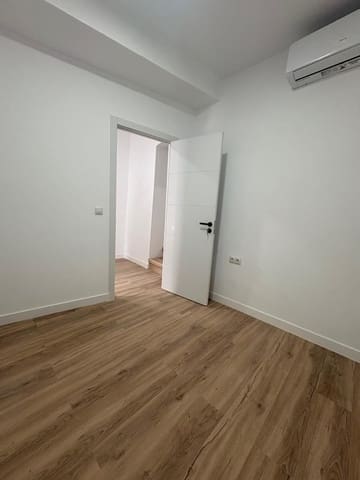 5 quarto Casa em Banda para venda em Casabermeja - 175 000 € (Ref: 10143314)