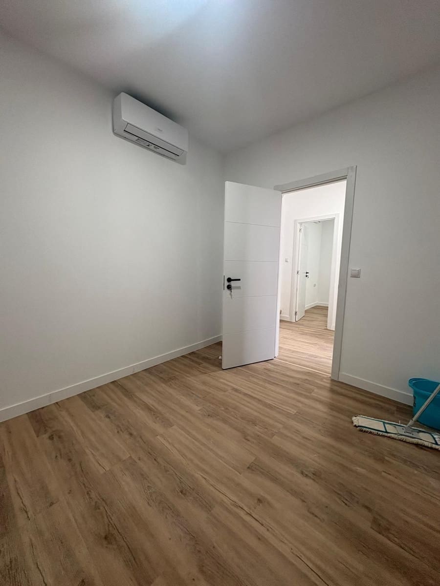 5 quarto Casa em Banda para venda em Casabermeja - 175 000 € (Ref: 10143314)