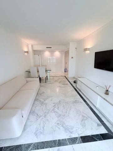 1 quarto Apartamento para venda em Puerto Banus, Marbella com piscina - 445 000 € (Ref: 10143322)