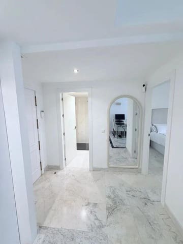 1 quarto Apartamento para venda em Puerto Banus, Marbella com piscina - 445 000 € (Ref: 10143322)