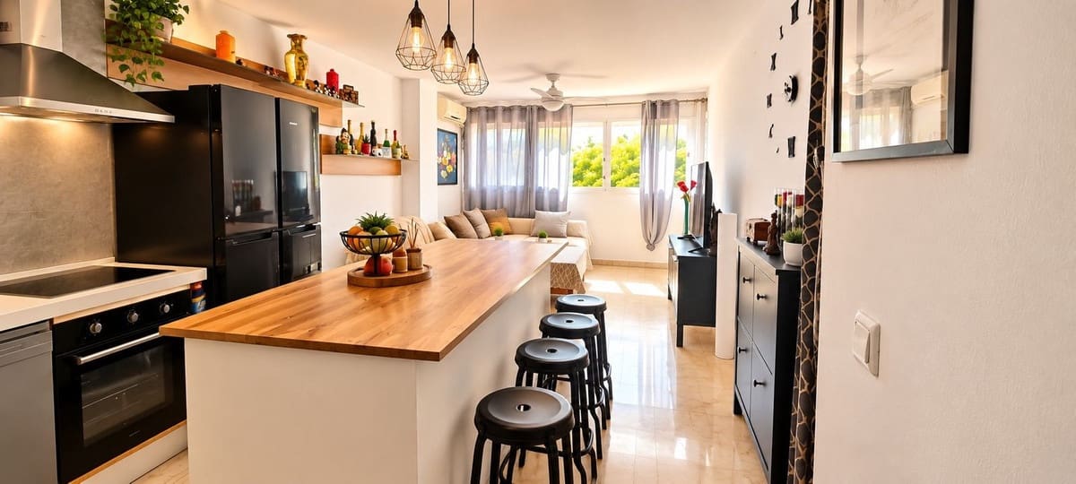 3 chambre Appartement à vendre à Estepona avec piscine garage - 392 000 € (Ref: 10143324)