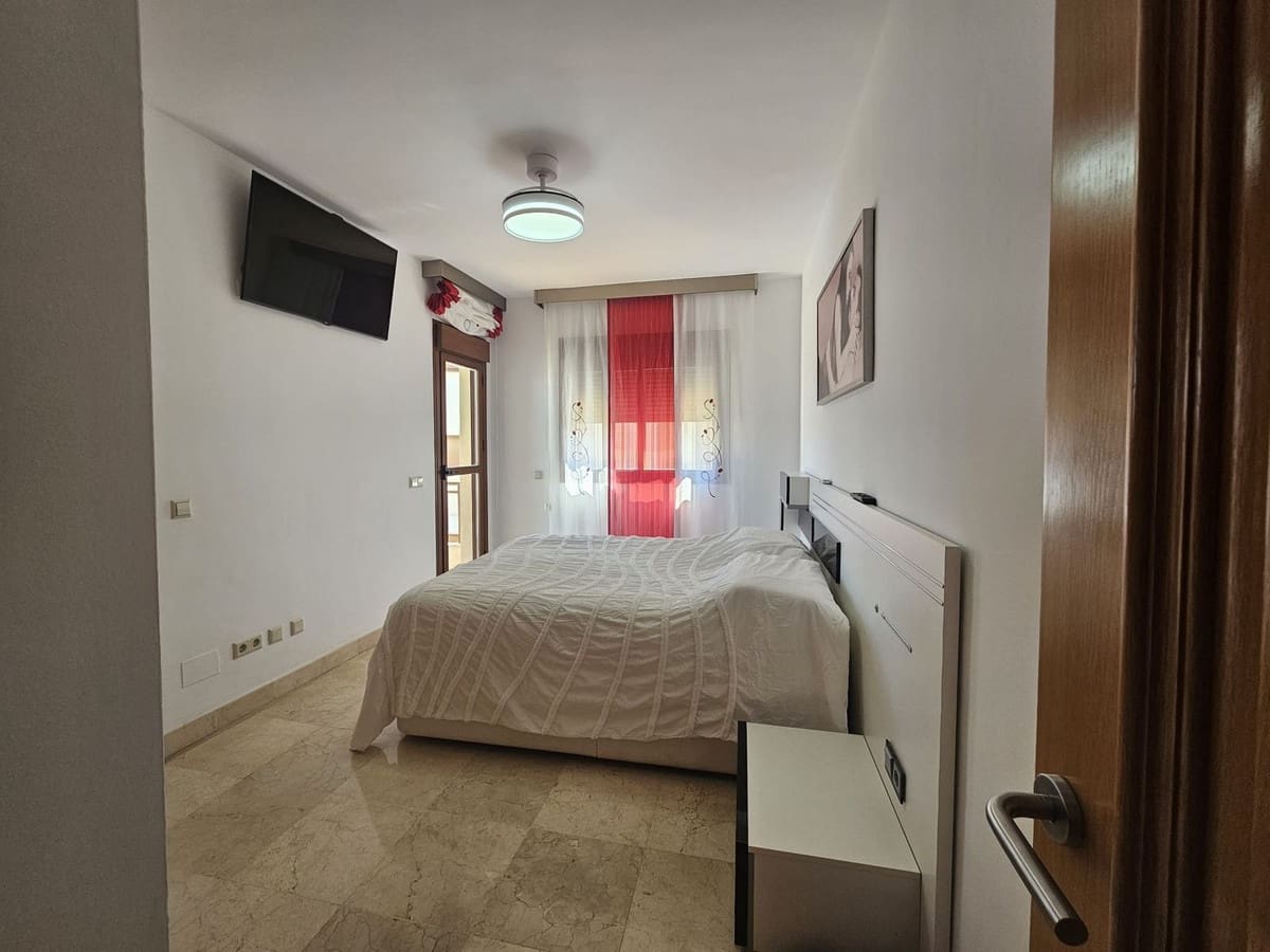 3 slaapkamer Appartement te koop in Mijas Costa met zwembad garage - € 395.000 (Ref: 10143327)