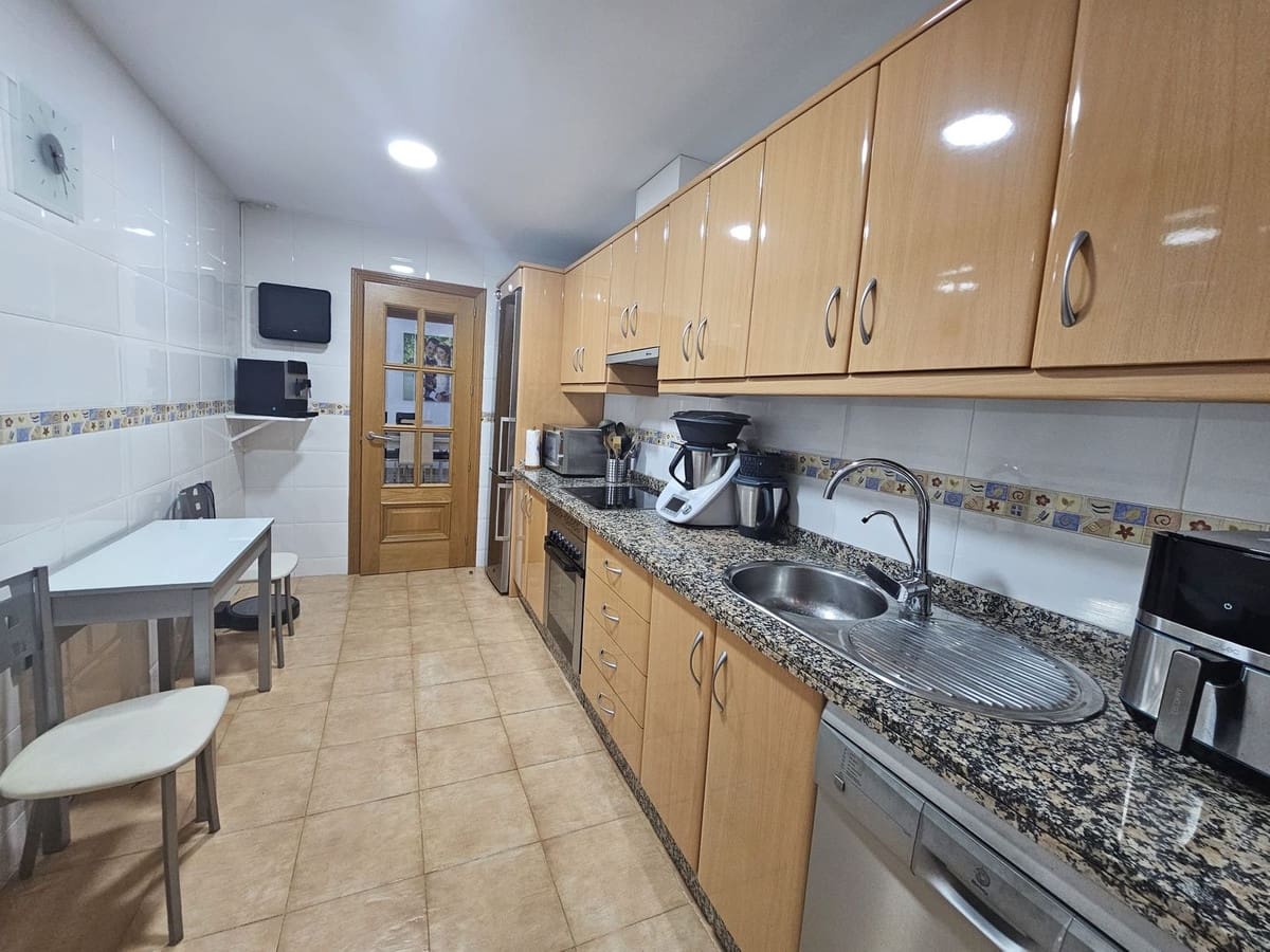 3 slaapkamer Appartement te koop in Mijas Costa met zwembad garage - € 395.000 (Ref: 10143327)