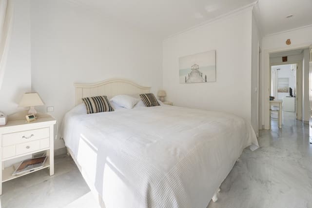 2 quarto Apartamento para venda em Nueva Andalucia, Marbella com piscina garagem - 485 000 € (Ref: 10143336)