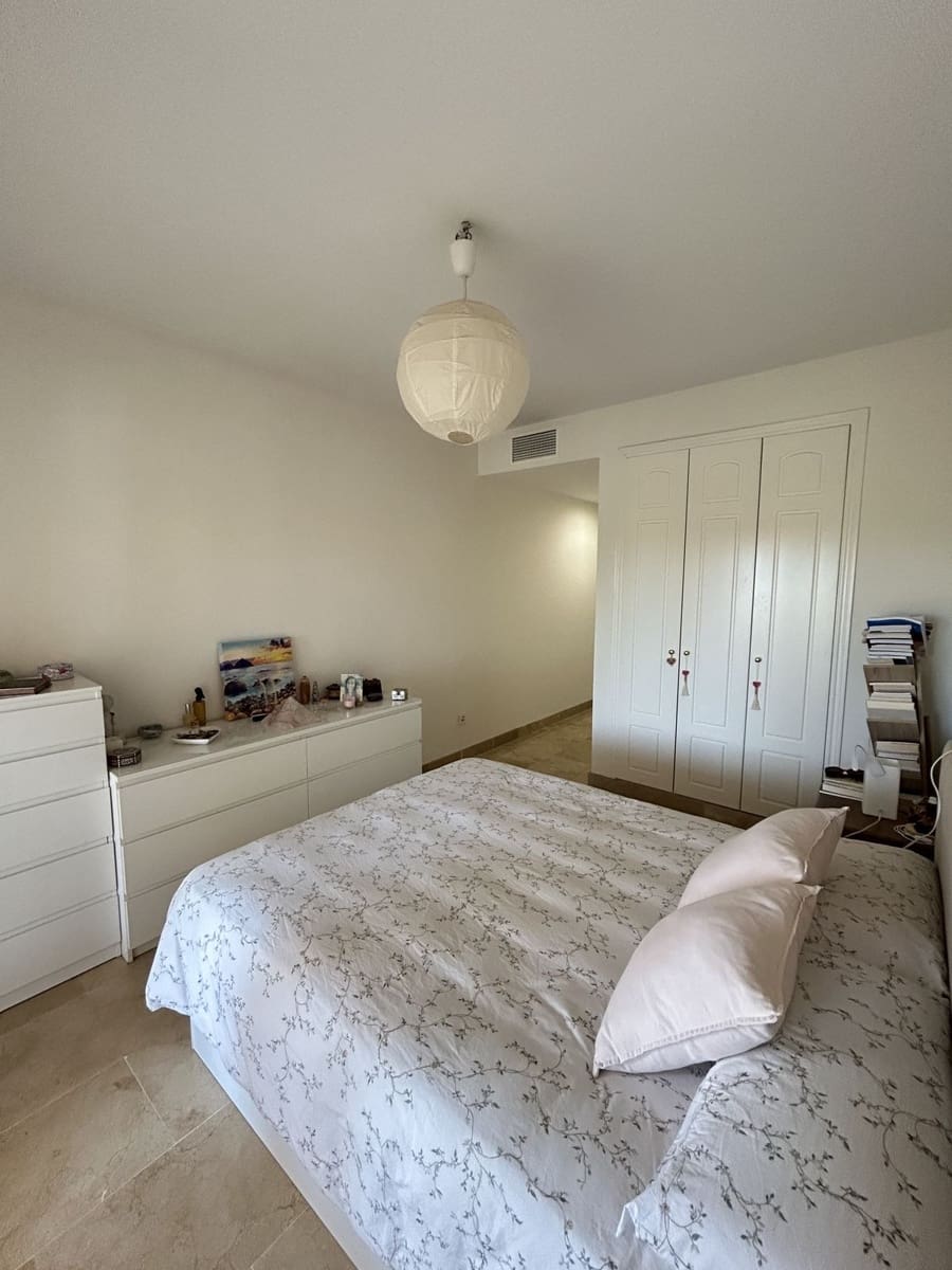 2 soverom Leilighet til salgs i Manilva med svømmebasseng garasje - € 259 000 (Ref: 10143351)