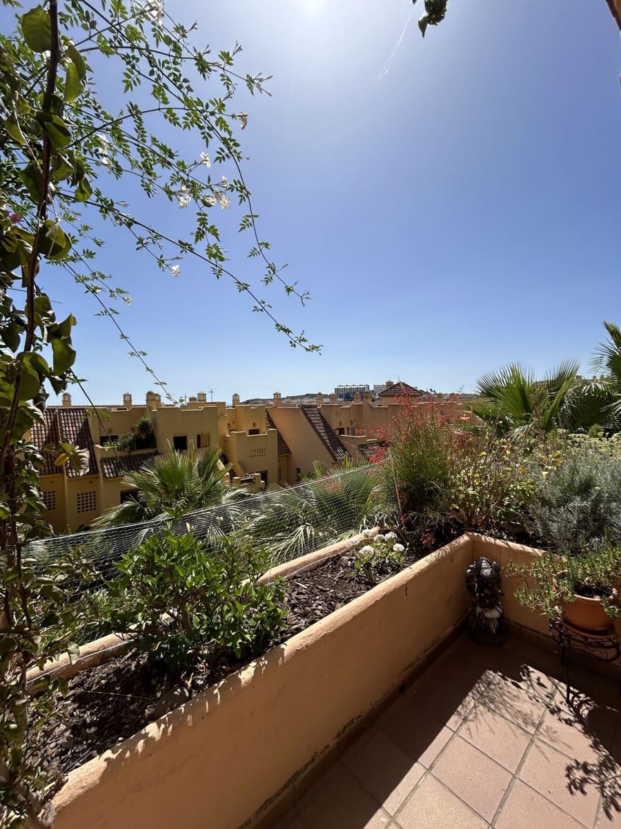 2 soverom Leilighet til salgs i Manilva med svømmebasseng garasje - € 259 000 (Ref: 10143351)