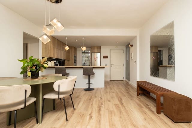 2 bedroom Apartment for sale in El Paraiso, Estepona with pool garage - € 495,000 (Ref: 10143354)