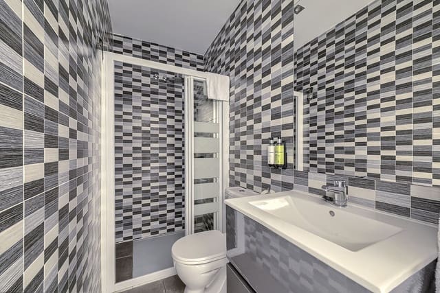 2 quarto Casa em Banda para venda em La Reserva, Marbella com piscina - 389 000 € (Ref: 10143355)