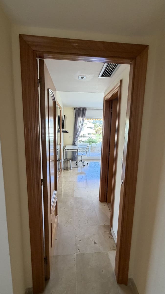 3 bedroom Apartment for sale in Guadalmina with pool garage - € 498,000 (Ref: 10143357)