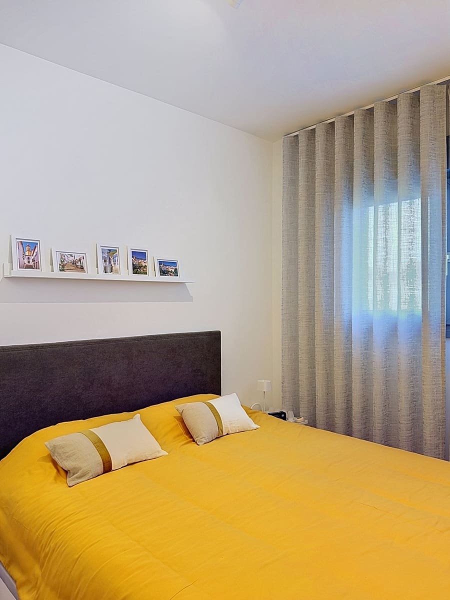 2 chambre Appartement à vendre à Estepona avec piscine garage - 449 000 € (Ref: 10143358)