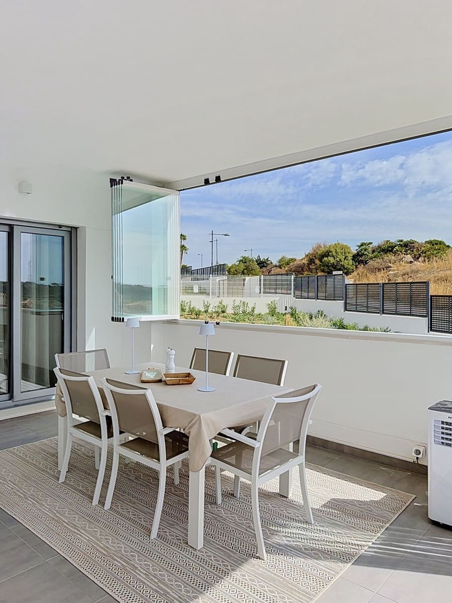 2 chambre Appartement à vendre à Estepona avec piscine garage - 449 000 € (Ref: 10143358)