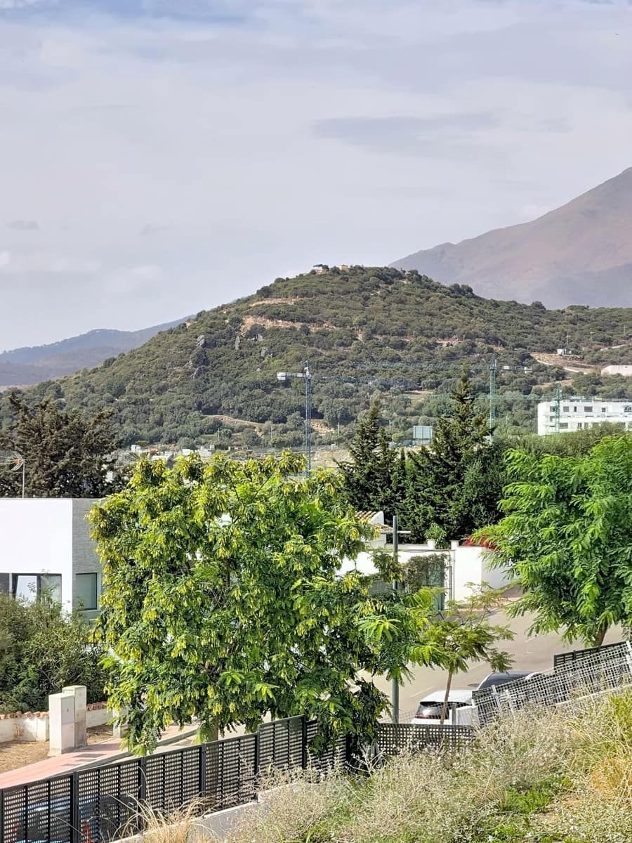 2 chambre Appartement à vendre à Estepona avec piscine garage - 449 000 € (Ref: 10143358)