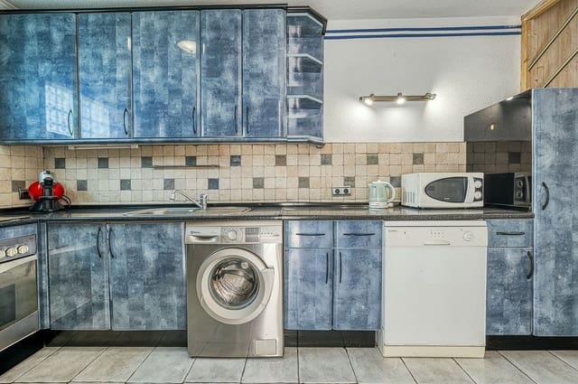 2 slaapkamer Appartement te koop in Riviera del Sol, Mijas met zwembad - € 299.000 (Ref: 10143402)