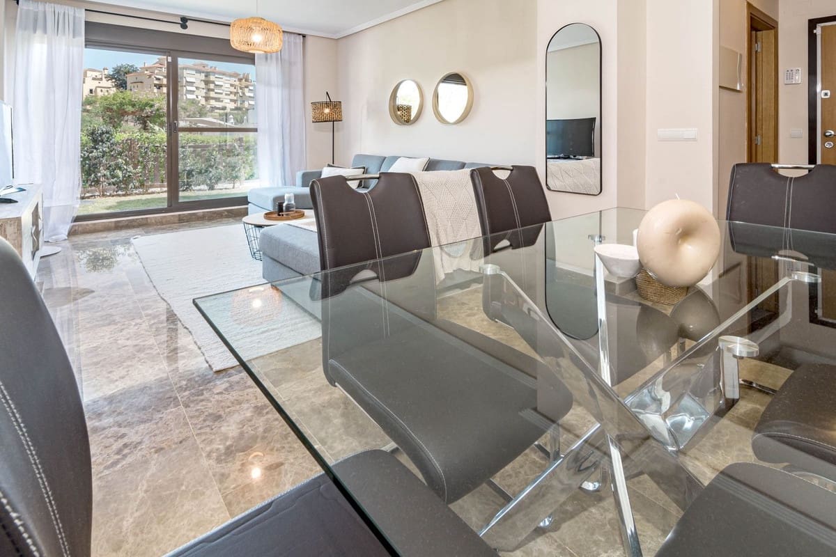2 slaapkamer Appartement te koop in New Golden Mile met zwembad garage - € 329.000 (Ref: 10143424)