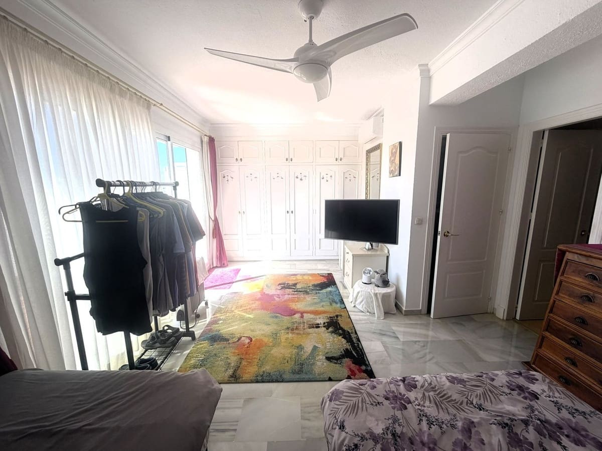 3 soverom Leilighet til salgs i El Paraiso med svømmebasseng - € 469 500 (Ref: 10143425)