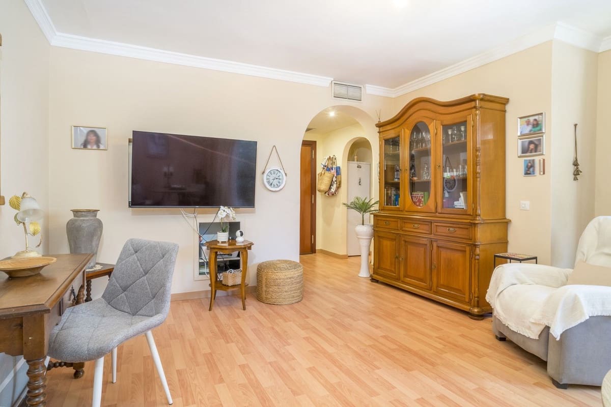 1 sypialnia Apartament na sprzedaż w Benahavis z basenem garażem - 275 000 € (Ref: 10143426)