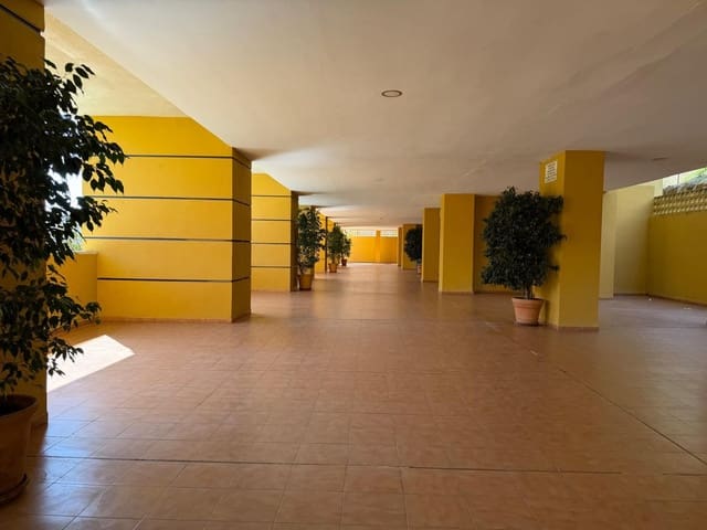 2 bedroom Apartment for sale in Puerto de Estepona, Estepona with pool garage - € 360,000 (Ref: 10143431)