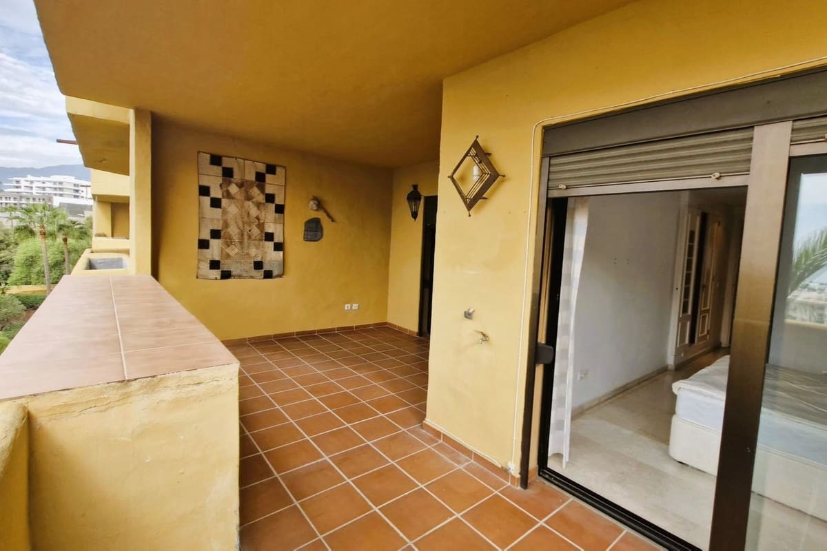 2 slaapkamer Appartement te koop in New Golden Mile met zwembad garage - € 305.000 (Ref: 10143433)