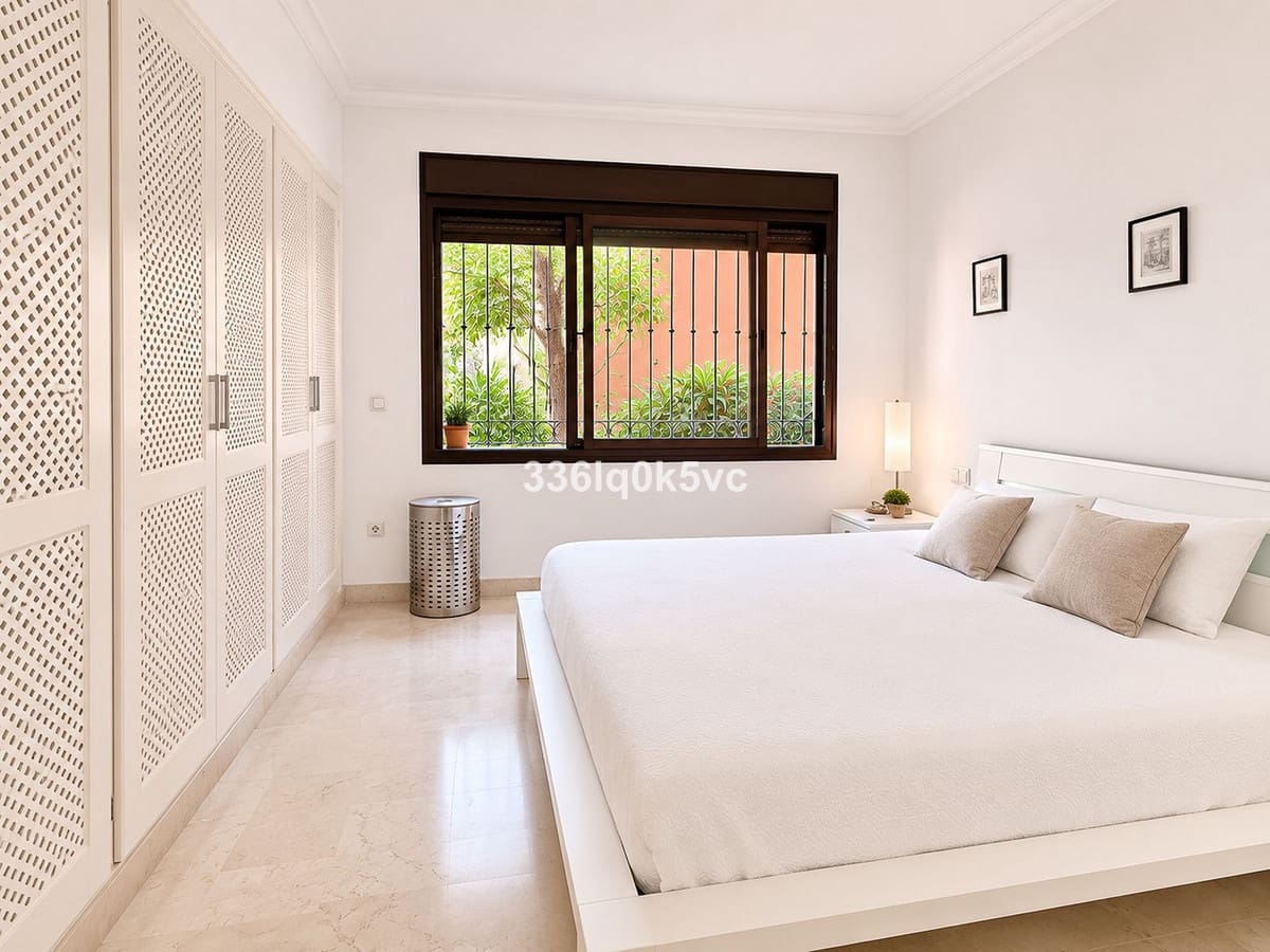 Apartamento de 2 habitaciones en Benahavís en venta con piscina garaje - 465.000 € (Ref: 10143436)