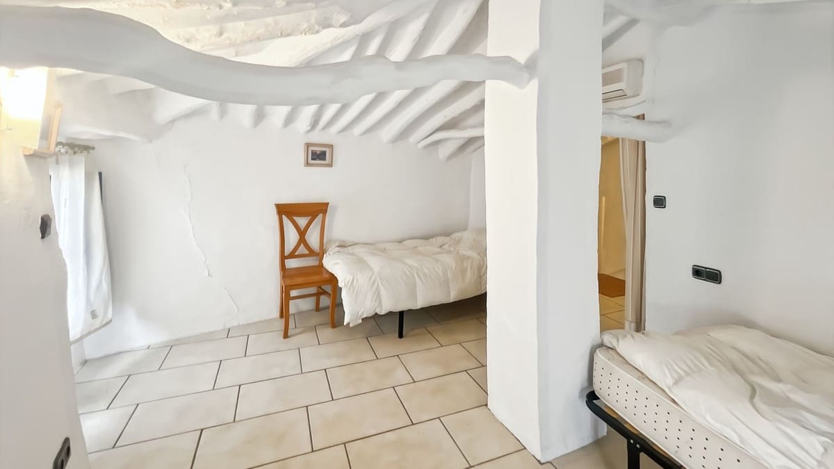 3 makuuhuone Omakotitalo myytävänä paikassa Villanueva del Rosario - 198 500 € (Ref: 10143438)