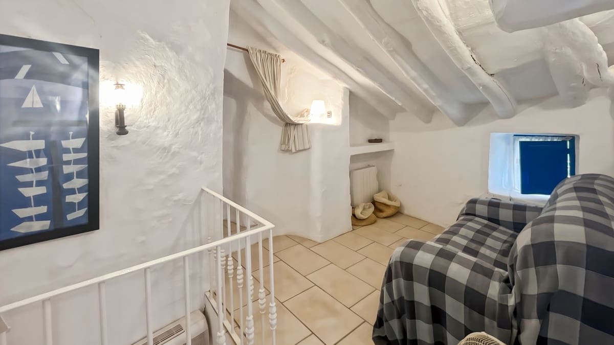 3 makuuhuone Omakotitalo myytävänä paikassa Villanueva del Rosario - 198 500 € (Ref: 10143438)