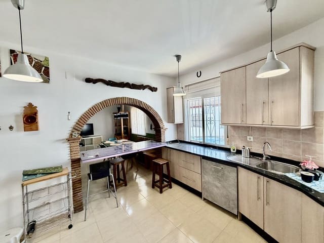 3 soverom Villa til salgs i Benamargosa - € 275 000 (Ref: 10143456)