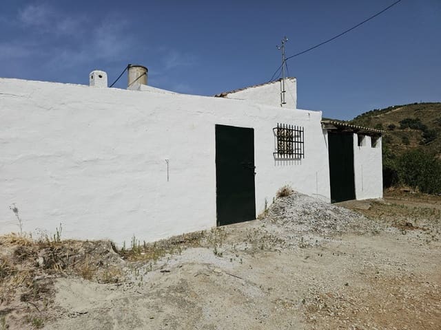 3 chambre Finca/Maison de Campagne à vendre à Sedella avec piscine garage - 355 000 € (Ref: 10143474)