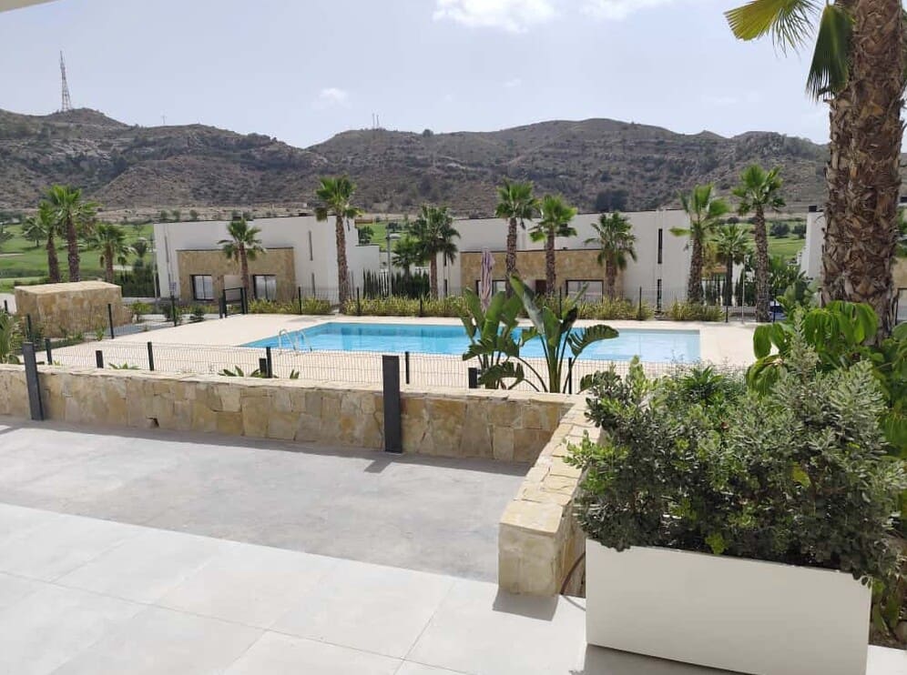 2 bedroom Apartment for sale in Monforte del Cid with pool garage - € 395,000 (Ref: 10143663)