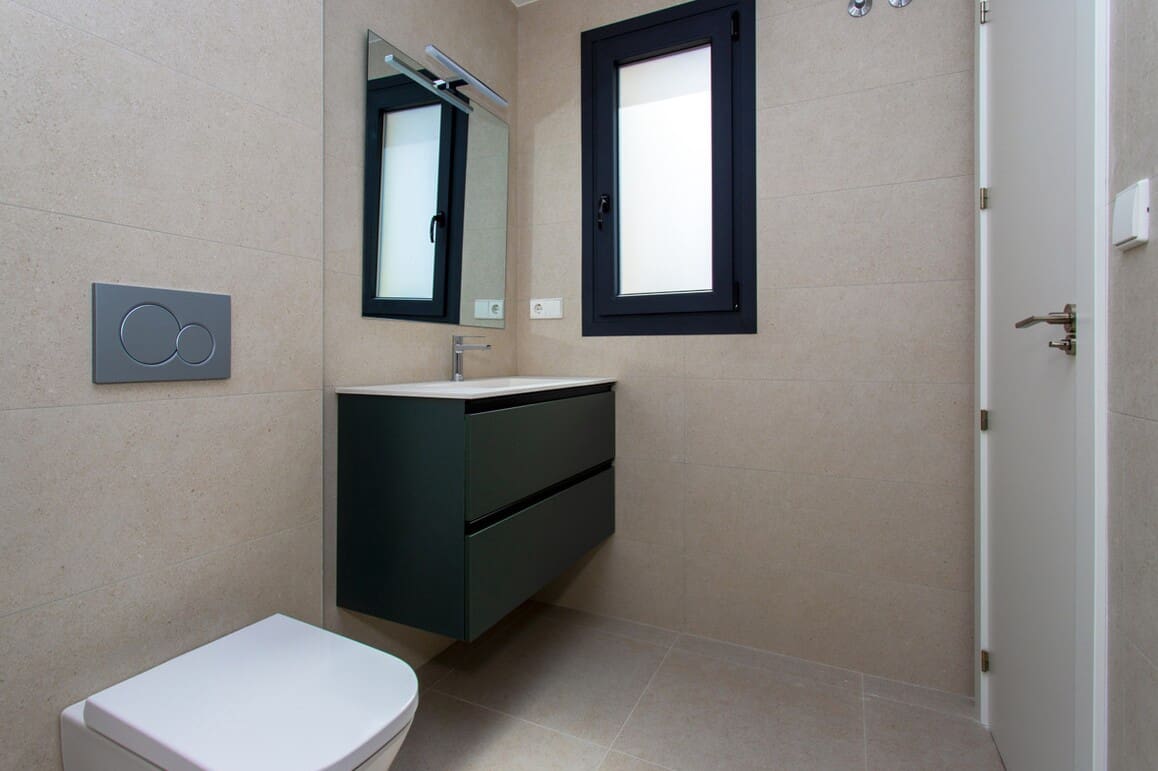 3 bedroom Villa for sale in Monforte del Cid with pool garage - € 365,000 (Ref: 10143683)