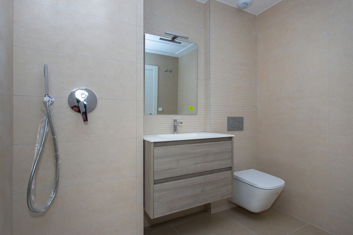 3 bedroom Villa for sale in Monforte del Cid with pool garage - € 365,000 (Ref: 10143683)