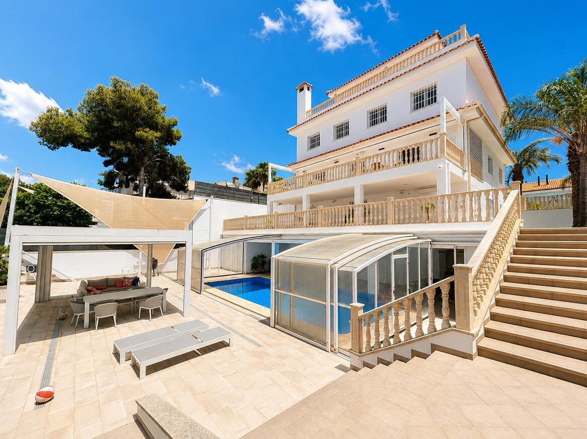 4 soverom Villa til salgs i Campoamor med svømmebasseng garasje - € 1 225 000 (Ref: 10143698)