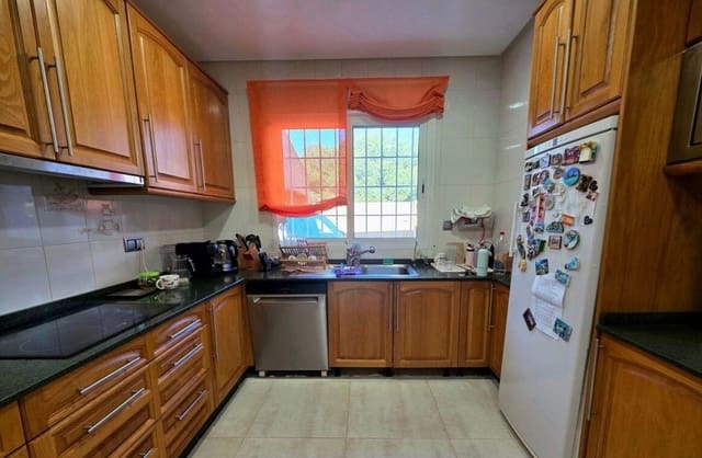 5 sypialnia Willa na sprzedaż w Dehesa de Campoamor, Orihuela z basenem garażem - 739 000 € (Ref: 10143699)