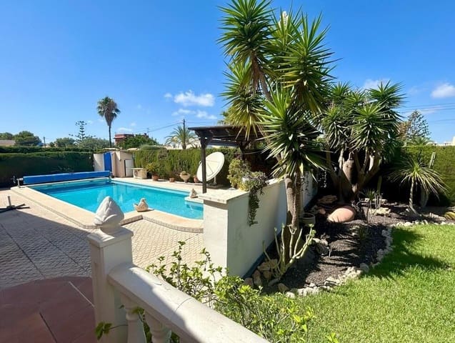 3 soveværelse Villa til salg i Cabo Roig, Orihuela med swimmingpool garage - € 698.000 (Ref: 10143701)