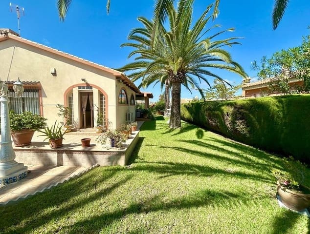 3 soveværelse Villa til salg i Cabo Roig, Orihuela med swimmingpool garage - € 698.000 (Ref: 10143701)
