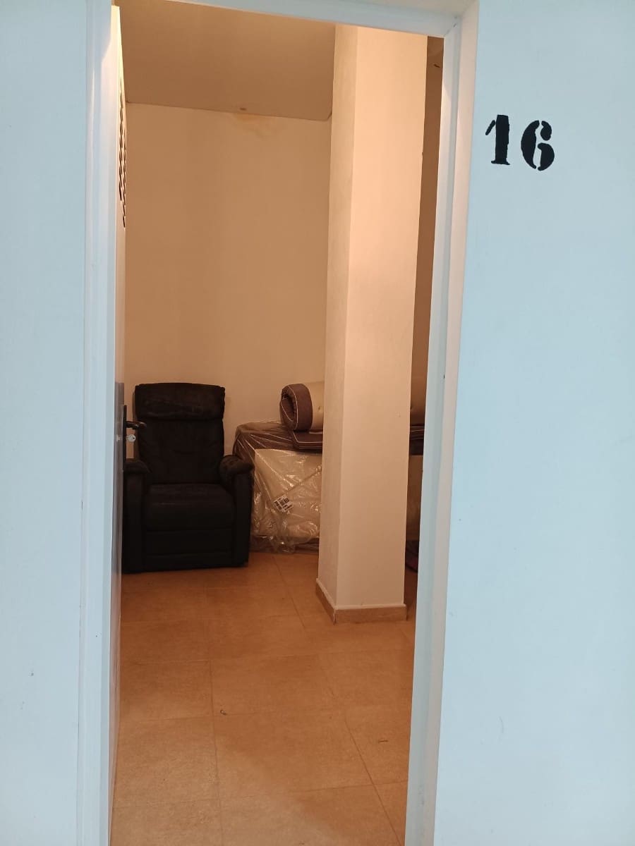Apartamento de 2 habitaciones en Guardamar del Segura en venta con piscina garaje - 239.000 € (Ref: 10143711)