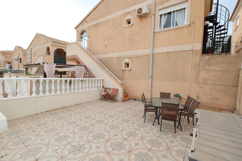 2 sovrum Villa till salu i Orihuela med pool garage - 165 000 € (Ref: 10143718)