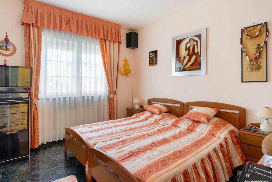 3 bedroom Villa for sale in Cabo Roig with pool garage - € 1,550,000 (Ref: 10143745)