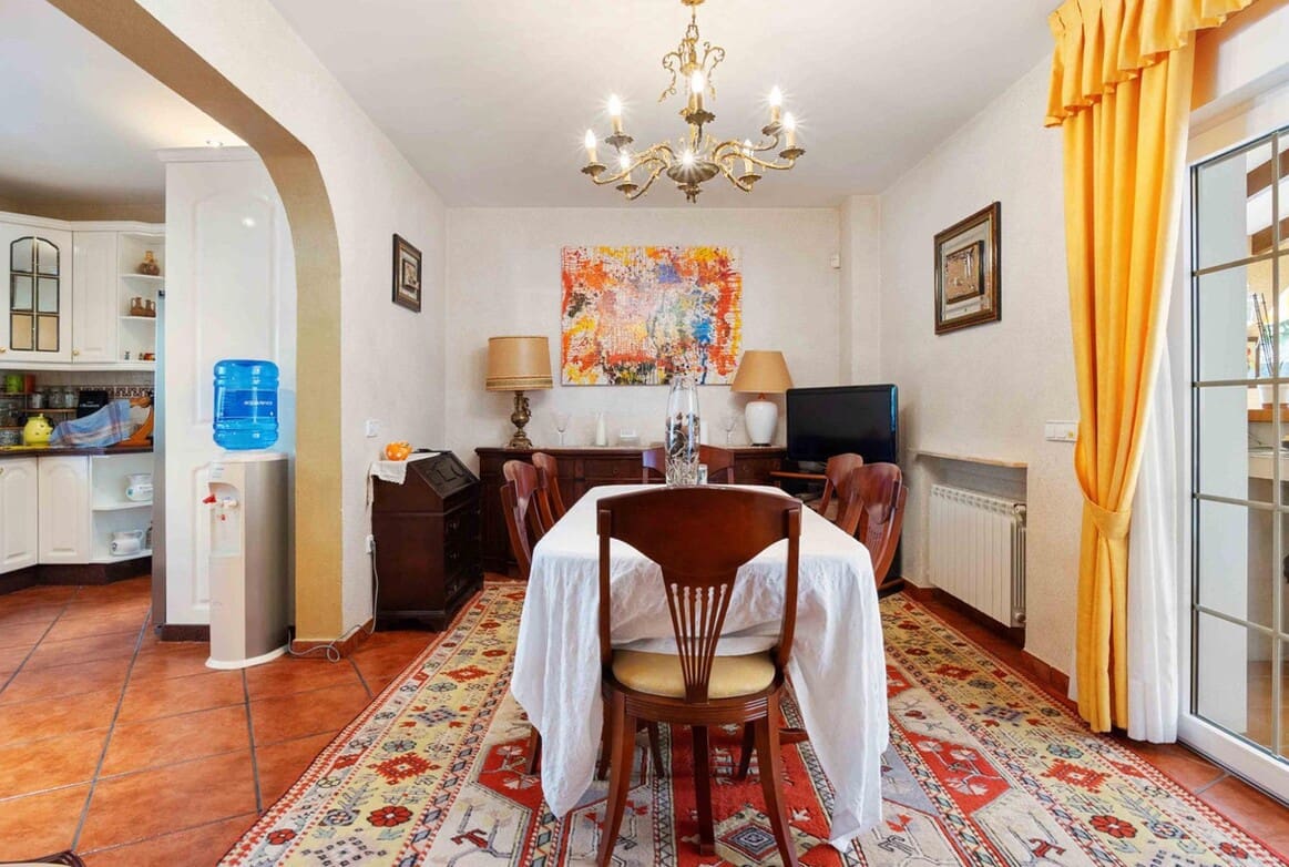 3 bedroom Villa for sale in Cabo Roig with pool garage - € 1,550,000 (Ref: 10143745)