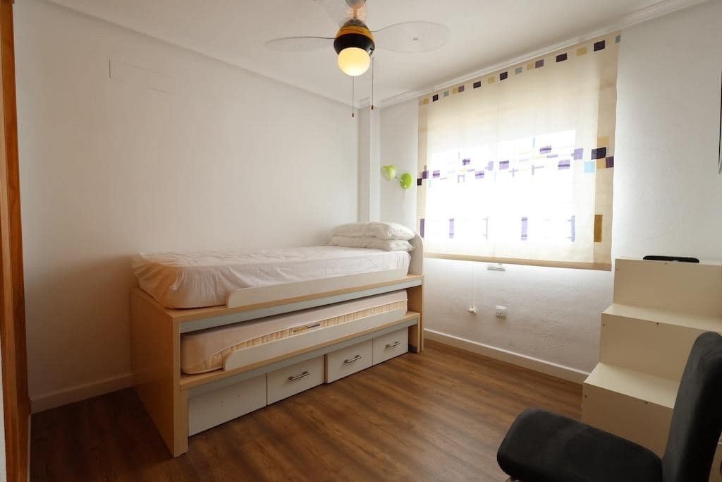 2 soverom Leilighet til salgs i Orihuela med svømmebasseng garasje - € 345 000 (Ref: 10143755)
